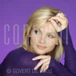 06-09-2006 Tooske Breugem at studio in Amsterdam, by order of SBS Broadcasting.

[keywords]Posed, Headshot[/keywords]